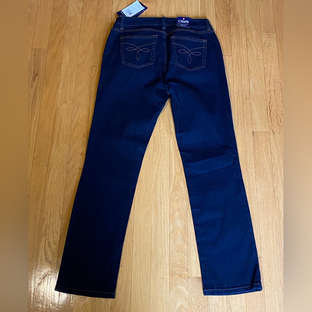 Chaps Daniella Curvy Straight Leg Women’s Jeans size 4 short - Picture 5 of 6